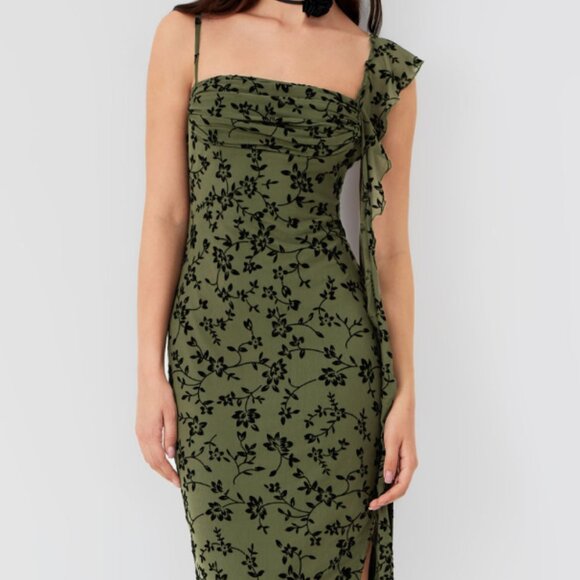 Floral Maxi Dress - Picture 2 of 5